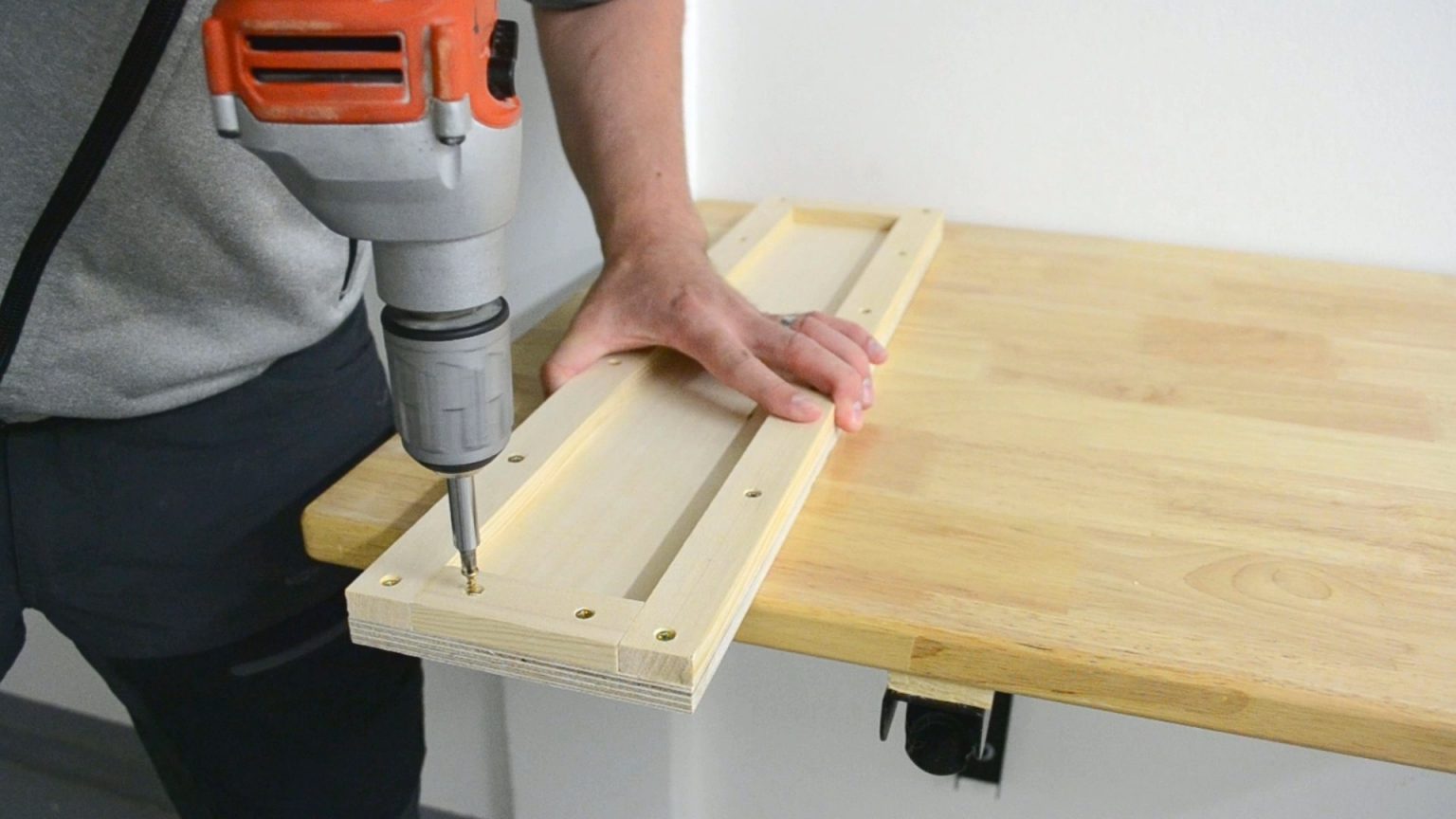 Simple DIY Jigsaw Guide Rail (Step by Step With Pictures) AllFlavor