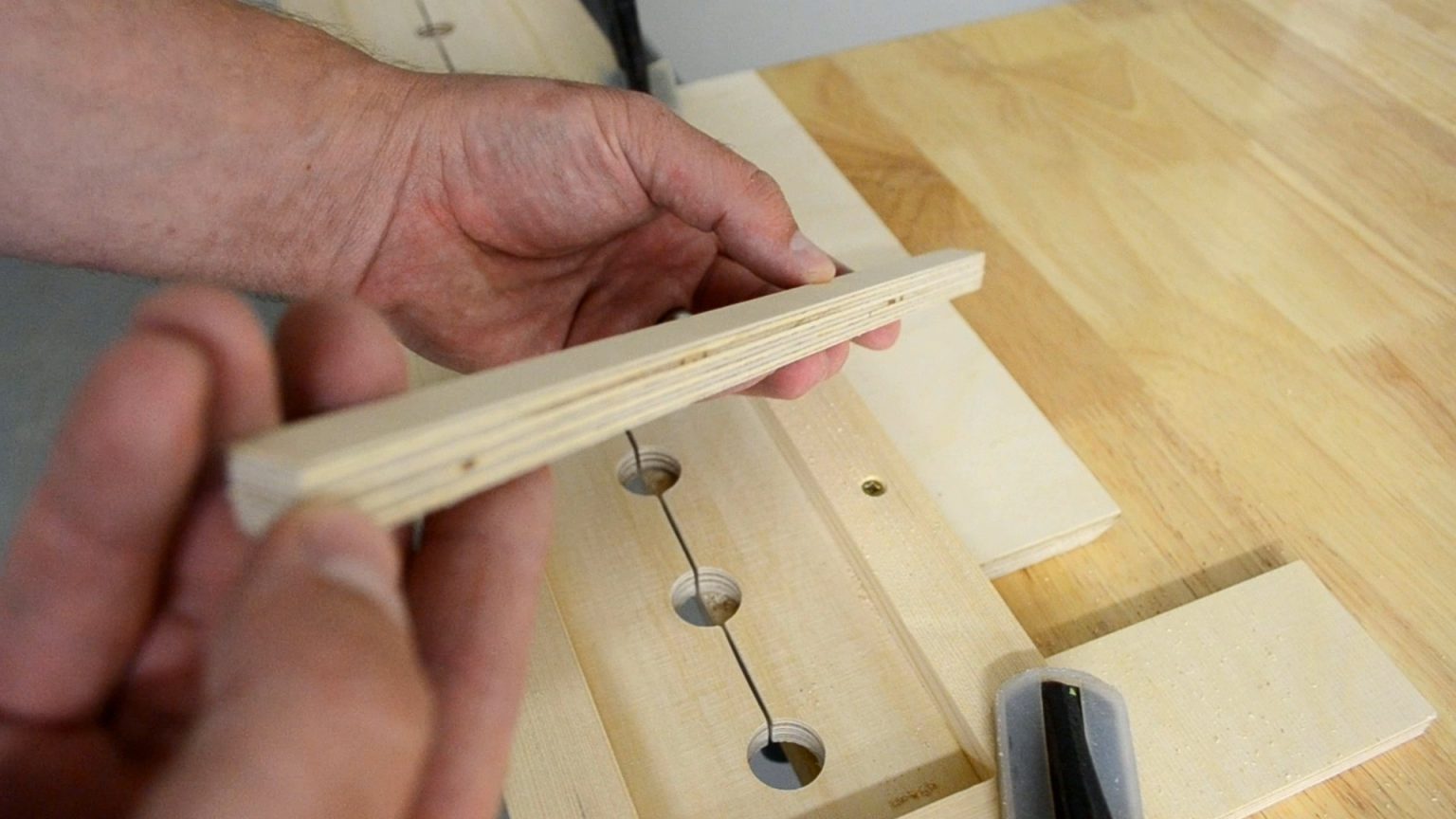Simple DIY Jigsaw Guide Rail (Step by Step With Pictures) AllFlavor