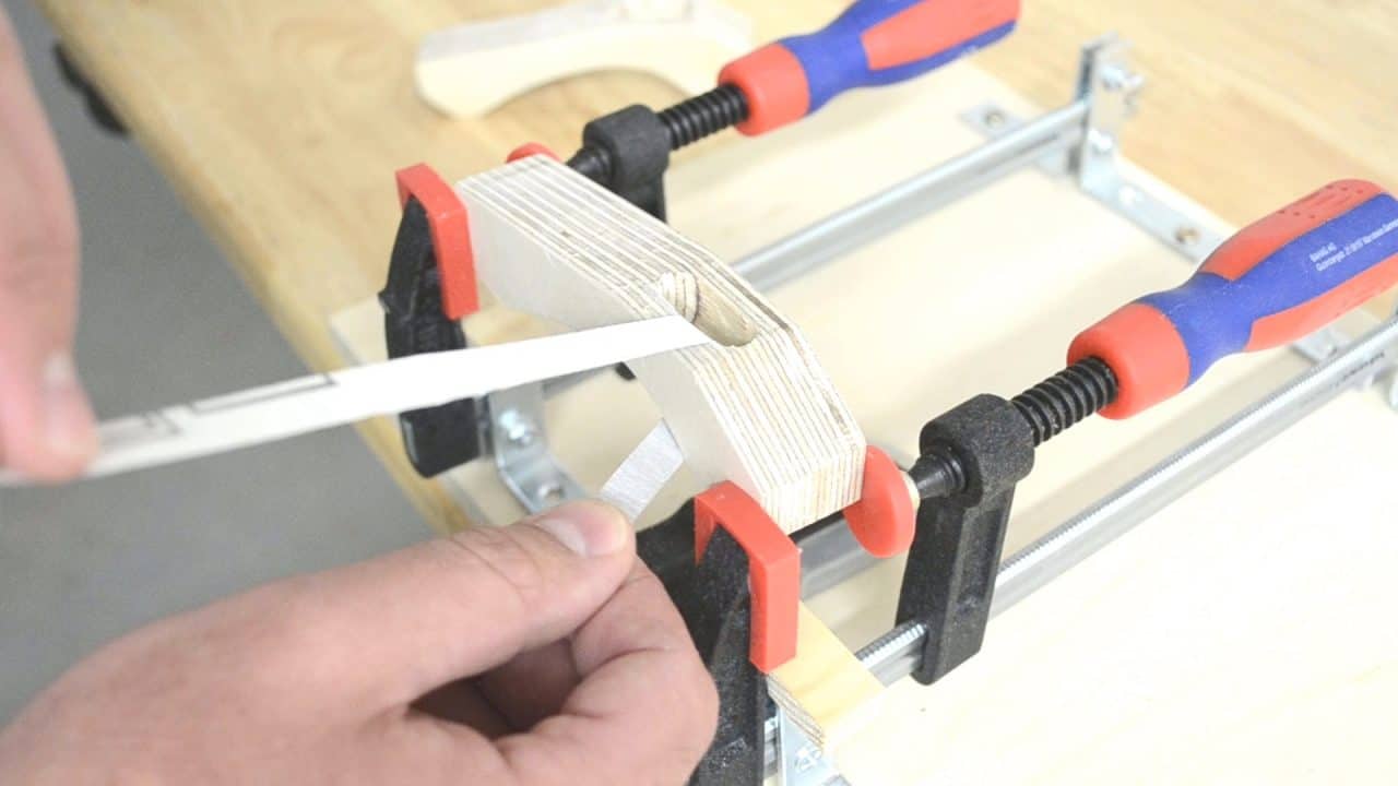 Quick and Simple Drill Press Table (Step by Step For Beginners ...