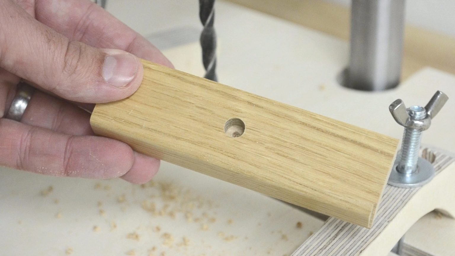 Quick and Simple Drill Press Table (Step by Step For Beginners ...