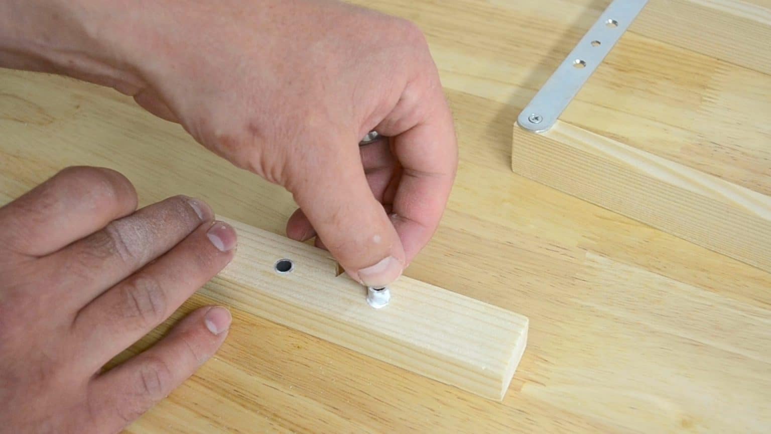 Make a Self Centering Dowel Jig in 5 minutes AllFlavor