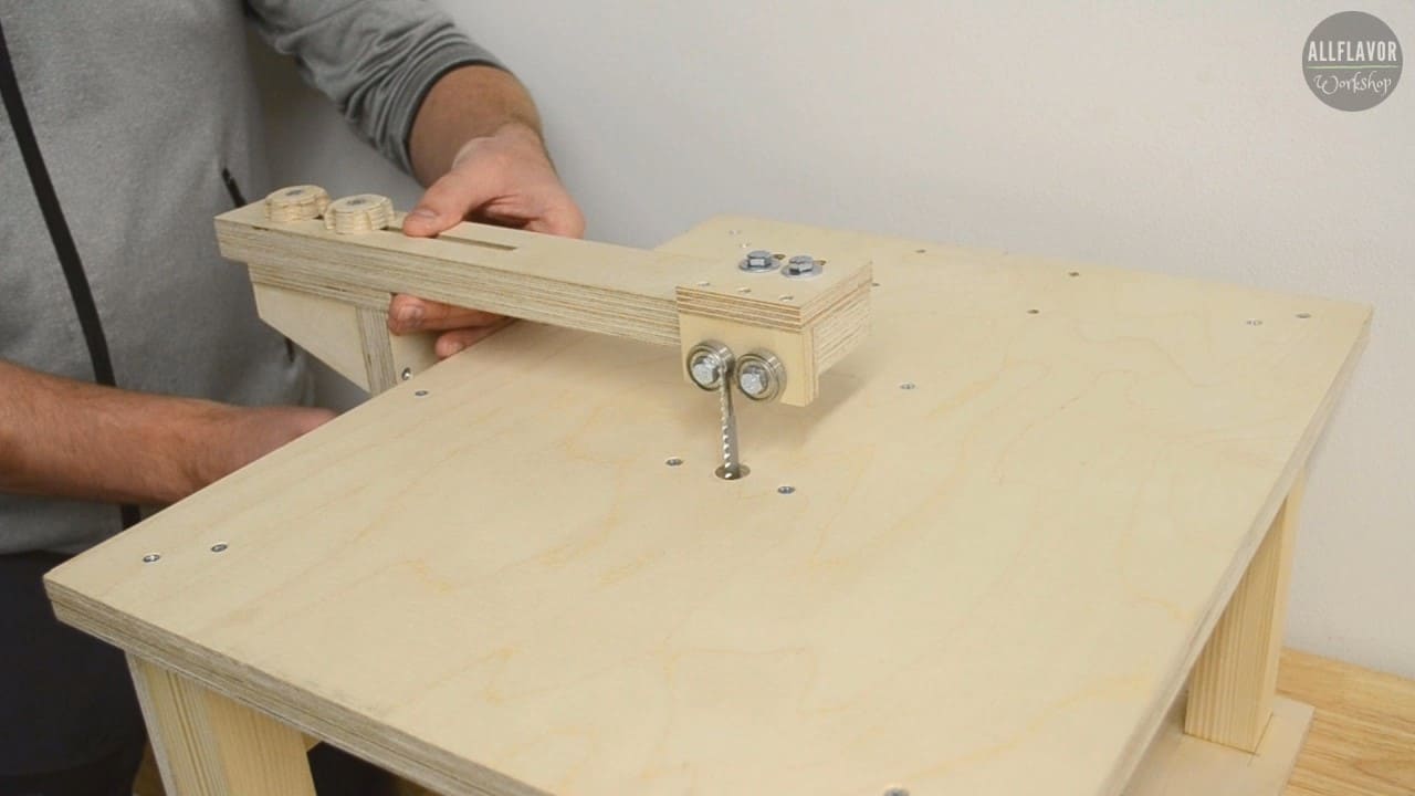 How to make a DIY Jigsaw Table (Step by Step Guide) AllFlavor