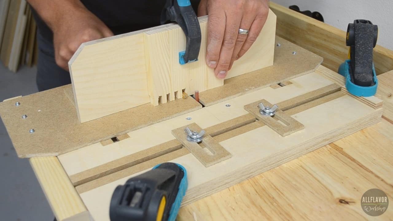 Make a Router Table Box Joint Jig (with pictures) AllFlavor