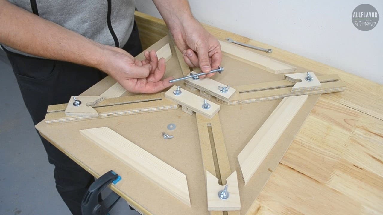 How to Make a Picture Frame Clamping Jig (a StepbyStep Guide
