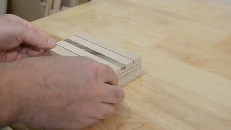 Plywood base aligned next to the top piece