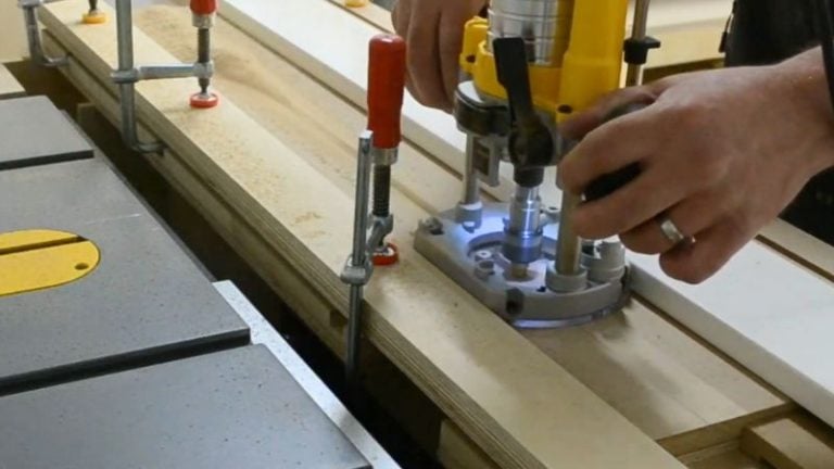 Routing long dovetail grooves in the jointer sled
