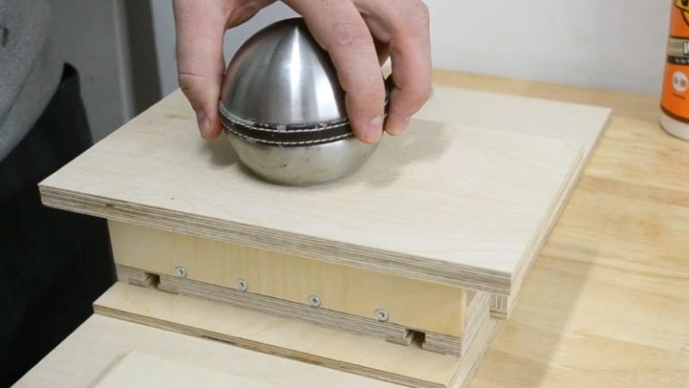 DIY push block showing rubber pads installed on the legs for extra grip.