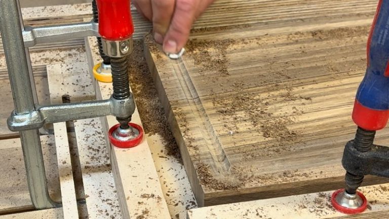 Getting rid of burn marks after cutting the juice groove..