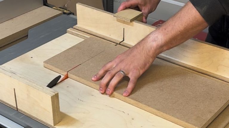 18 mm HDF panel cut to size for a DIY table saw angle jig.